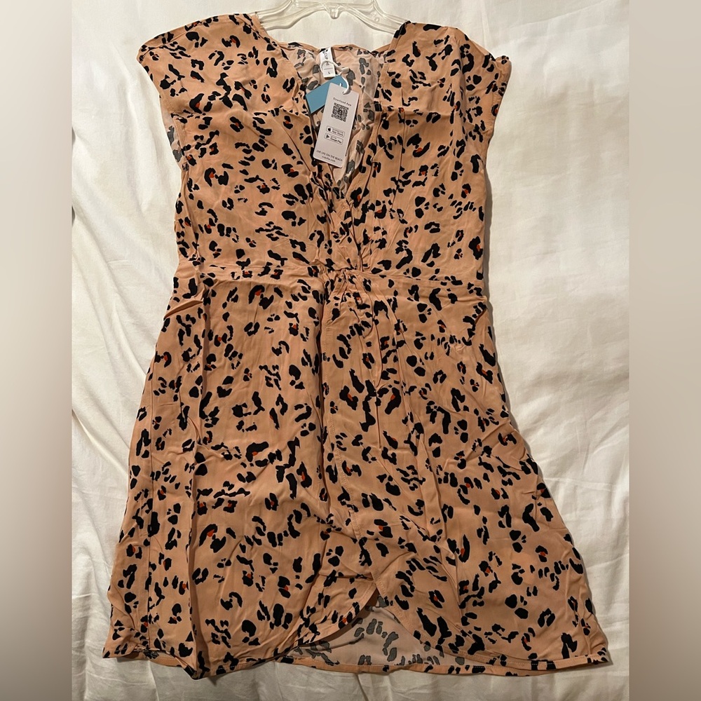 Fun print-MINI dress or cover up! So cute! Large